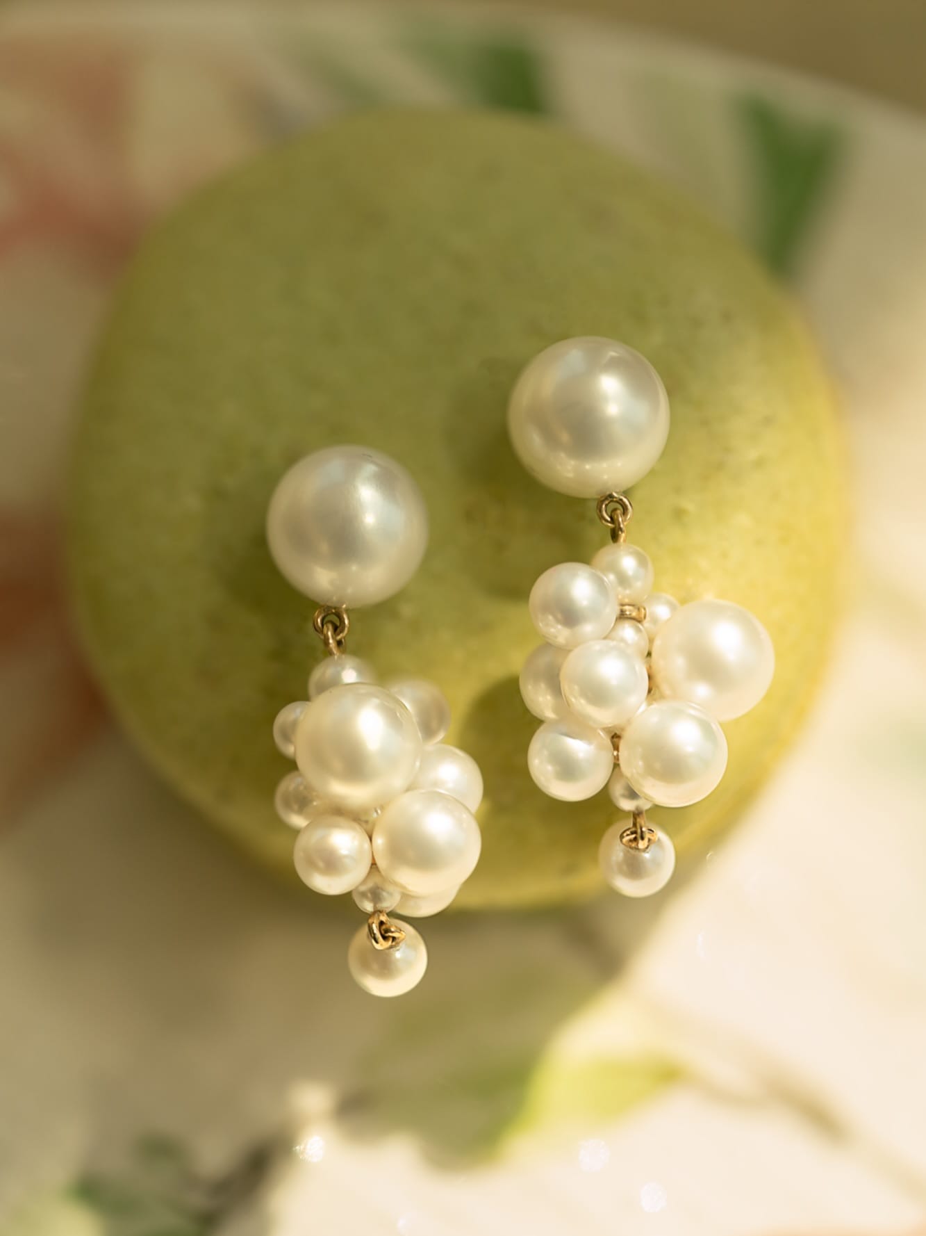 A touch of Riviera romance, pearls that shimmer all summer long. 💫 #AUBADEJEWELRY