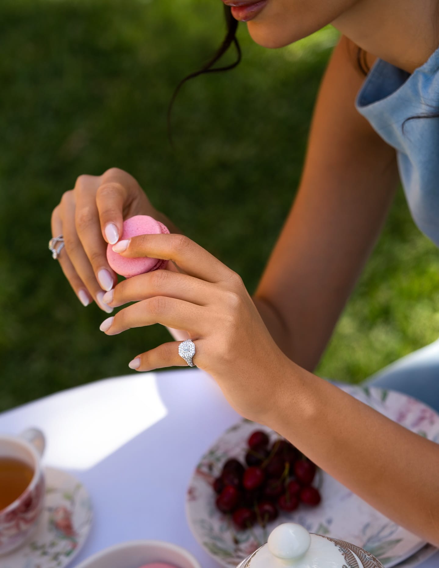 Basking in summer’s sweet moments. #AUBADEJEWELRY