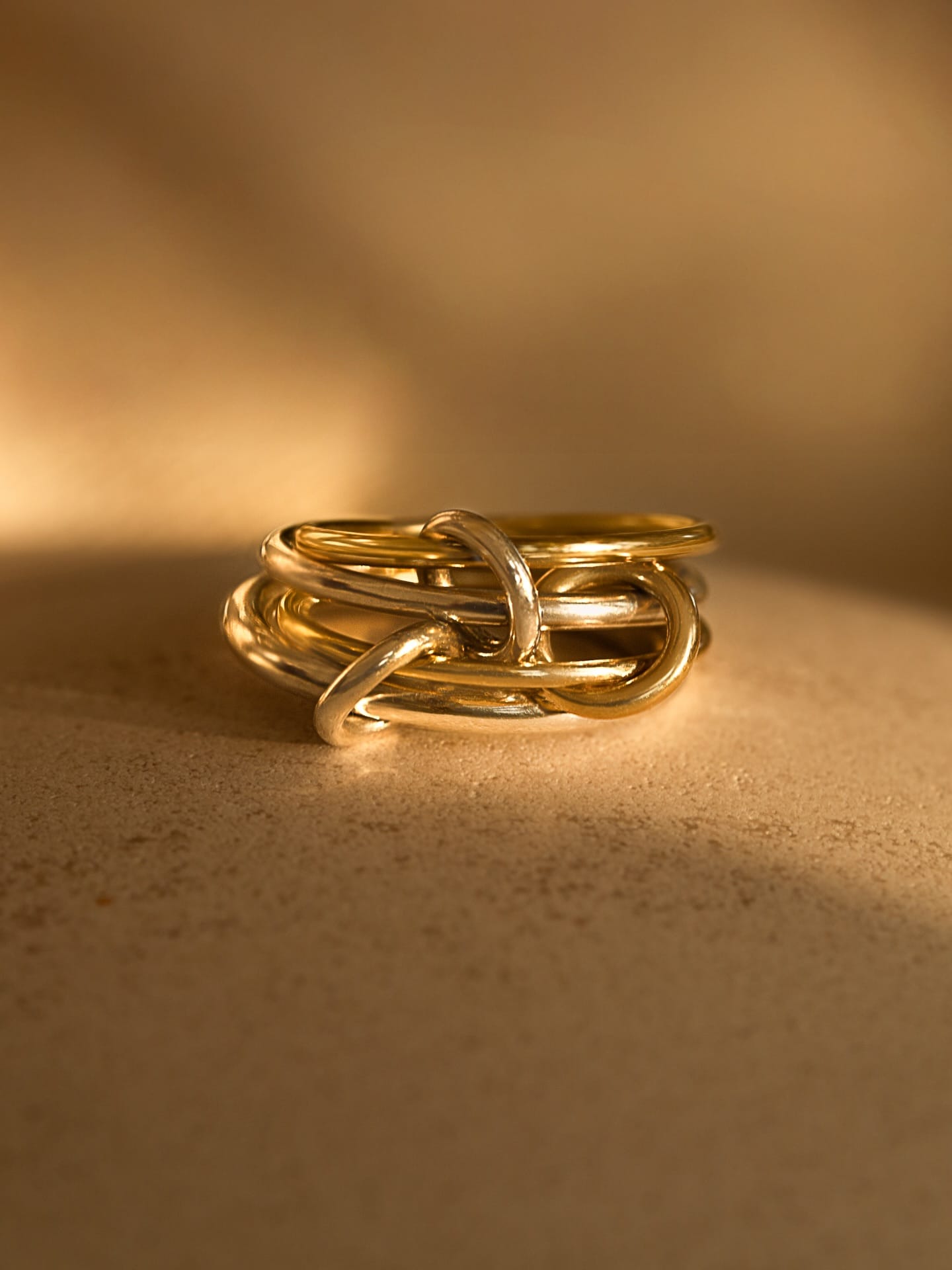 The original linked ring. ✨ #AUBADEJEWELRY