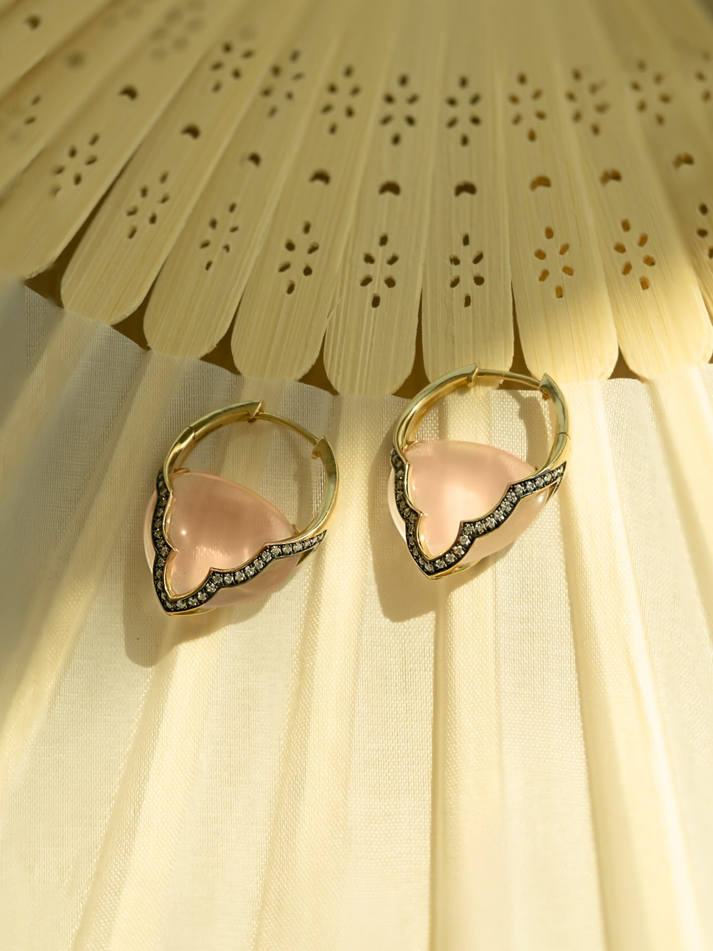 The power of Rose Quartz. 💫 #AUBADEJEWELRY