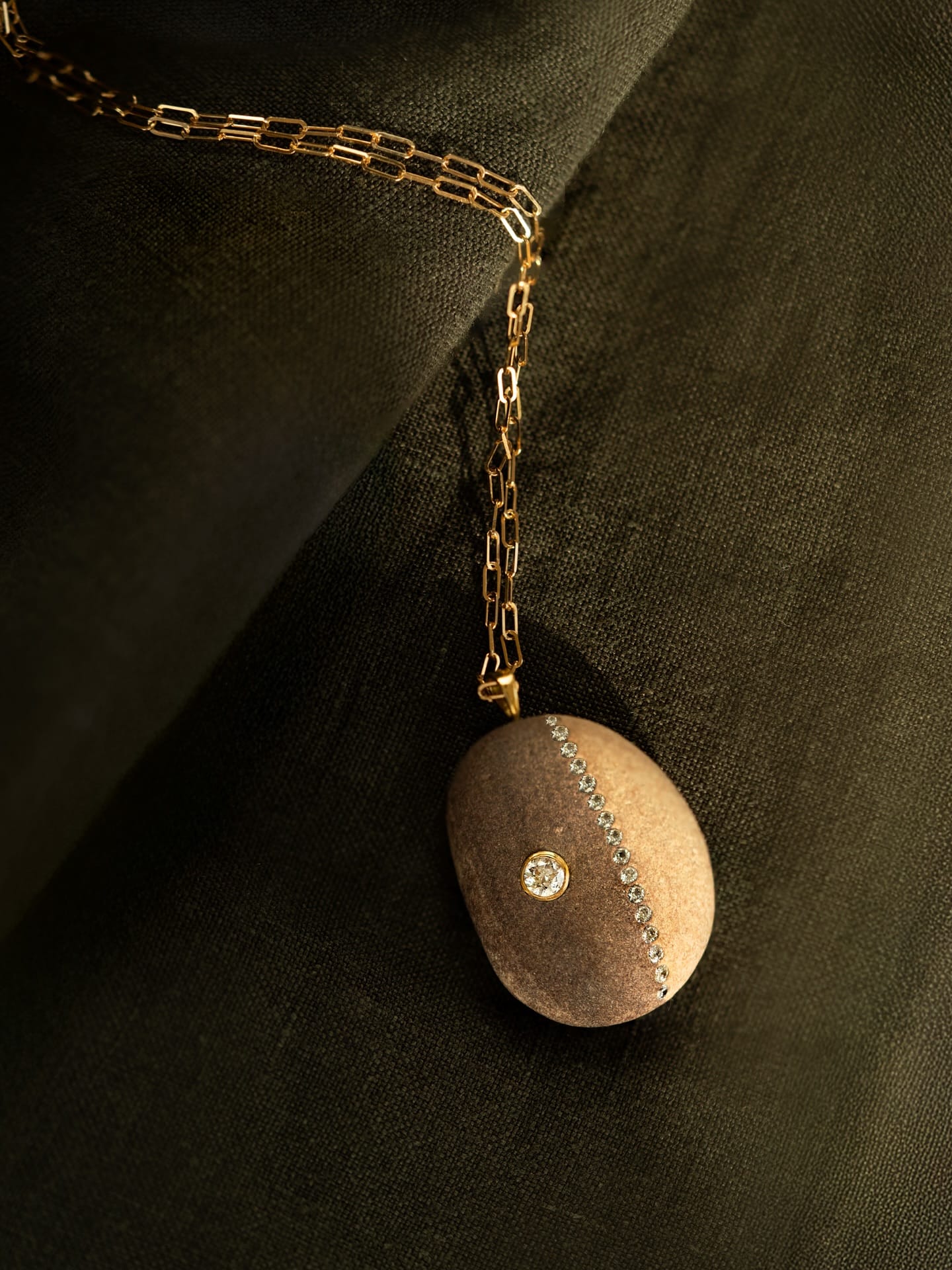 Earth tones. 🤎 #AUBADEJEWELRY