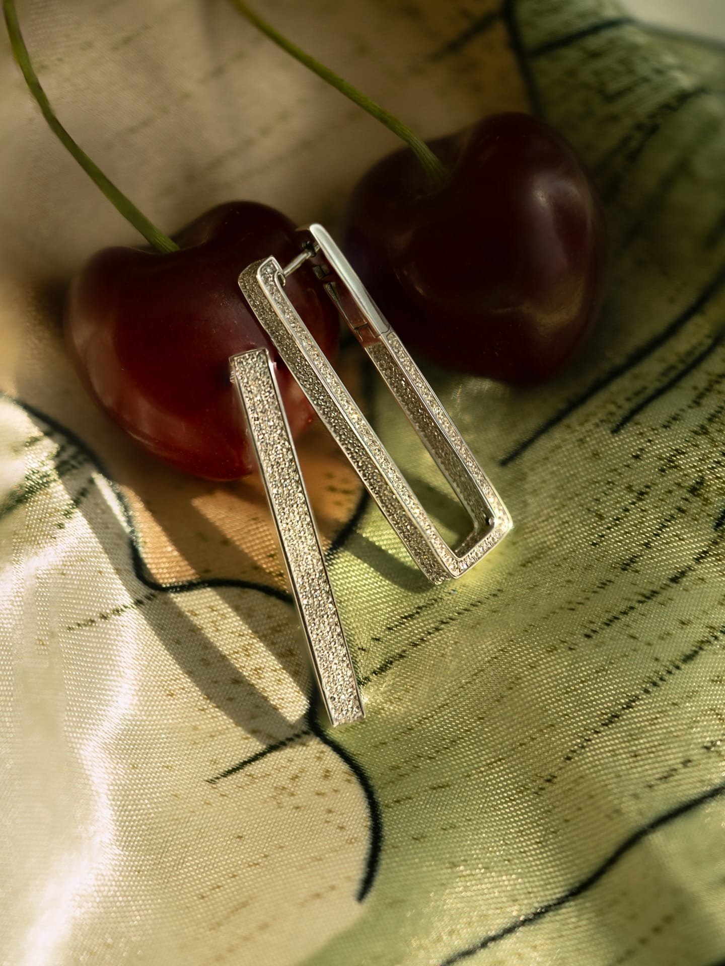 The elevated elongated hoops. 💎 #AUBADEJEWELRY