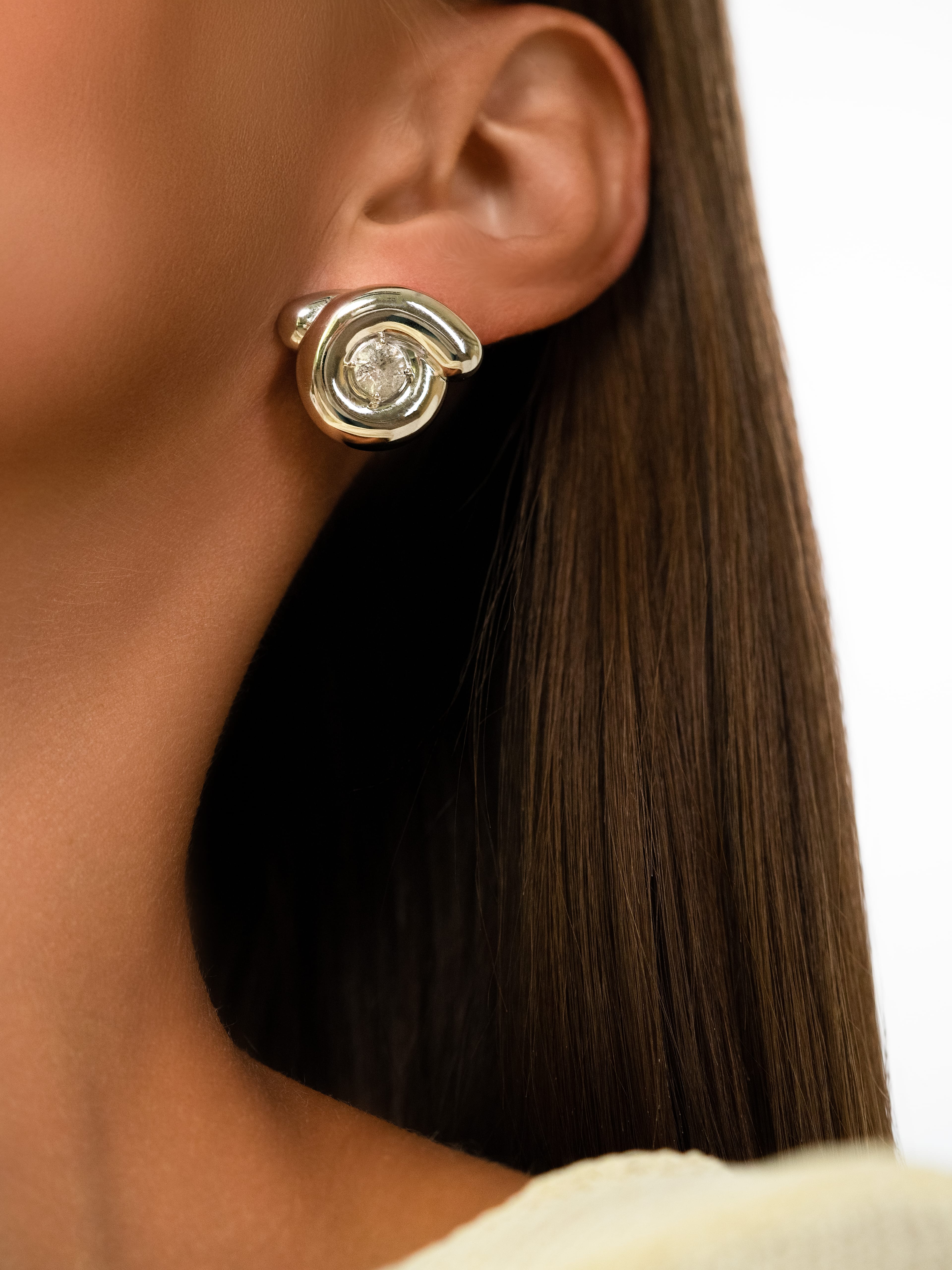 Bea Bongiasca Now in Dubai